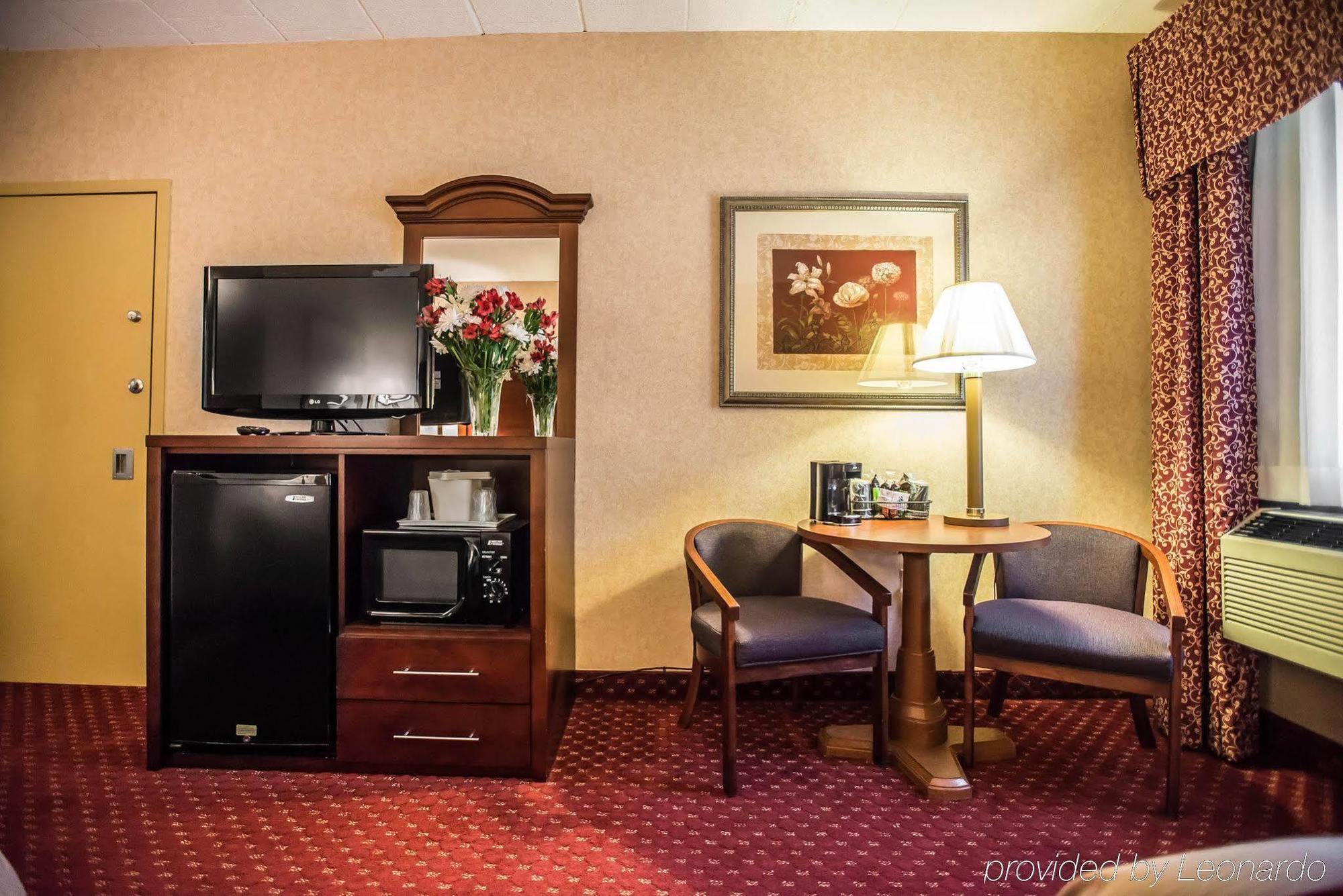 Comfort Inn Pocono Lakes Region Lake Ariel Ngoại thất bức ảnh